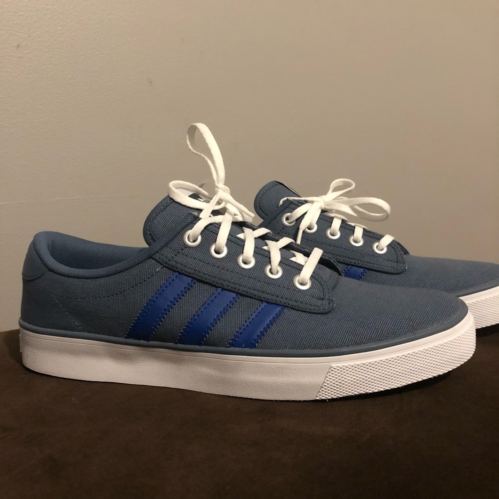 adidas Kiel Mens Navy Canvas shoes